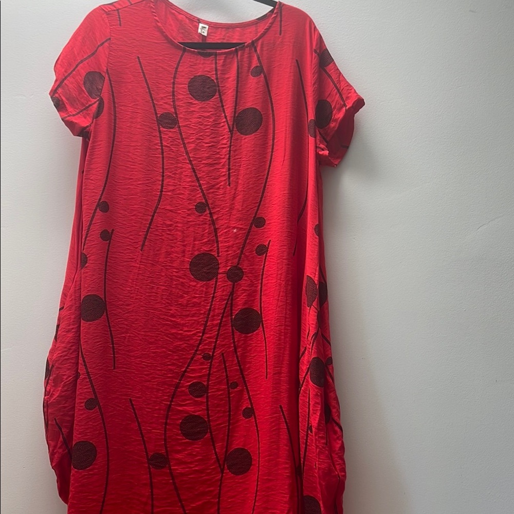 Artistic Red Bubble Hem Dress with Abstract Dot Print